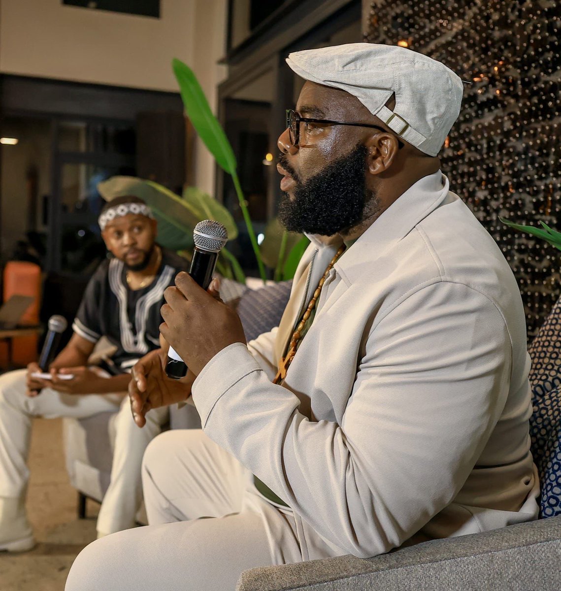 Jamani_Khanyi's tweet image. Zamisto's music is healing 😊. Stream "Adonai" on Spotify #Adonai #Zamisto 

Stream here: open.spotify.com/album/7yKu4yuD…