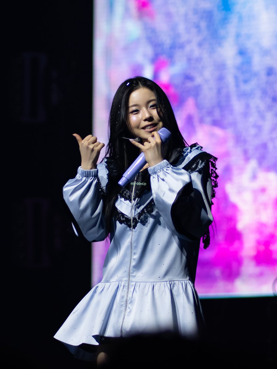 You shine even without the moonlight tweet media