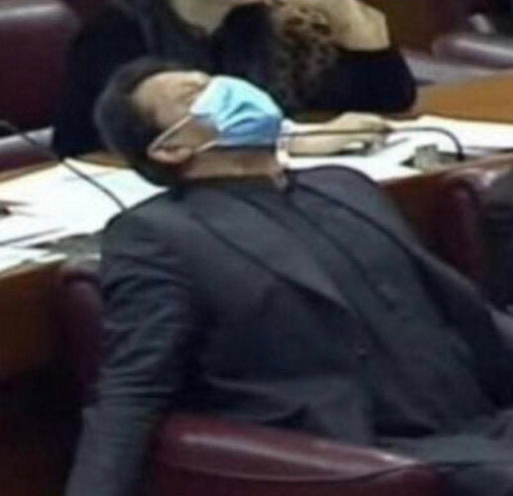 دَم والے بابا tweet media