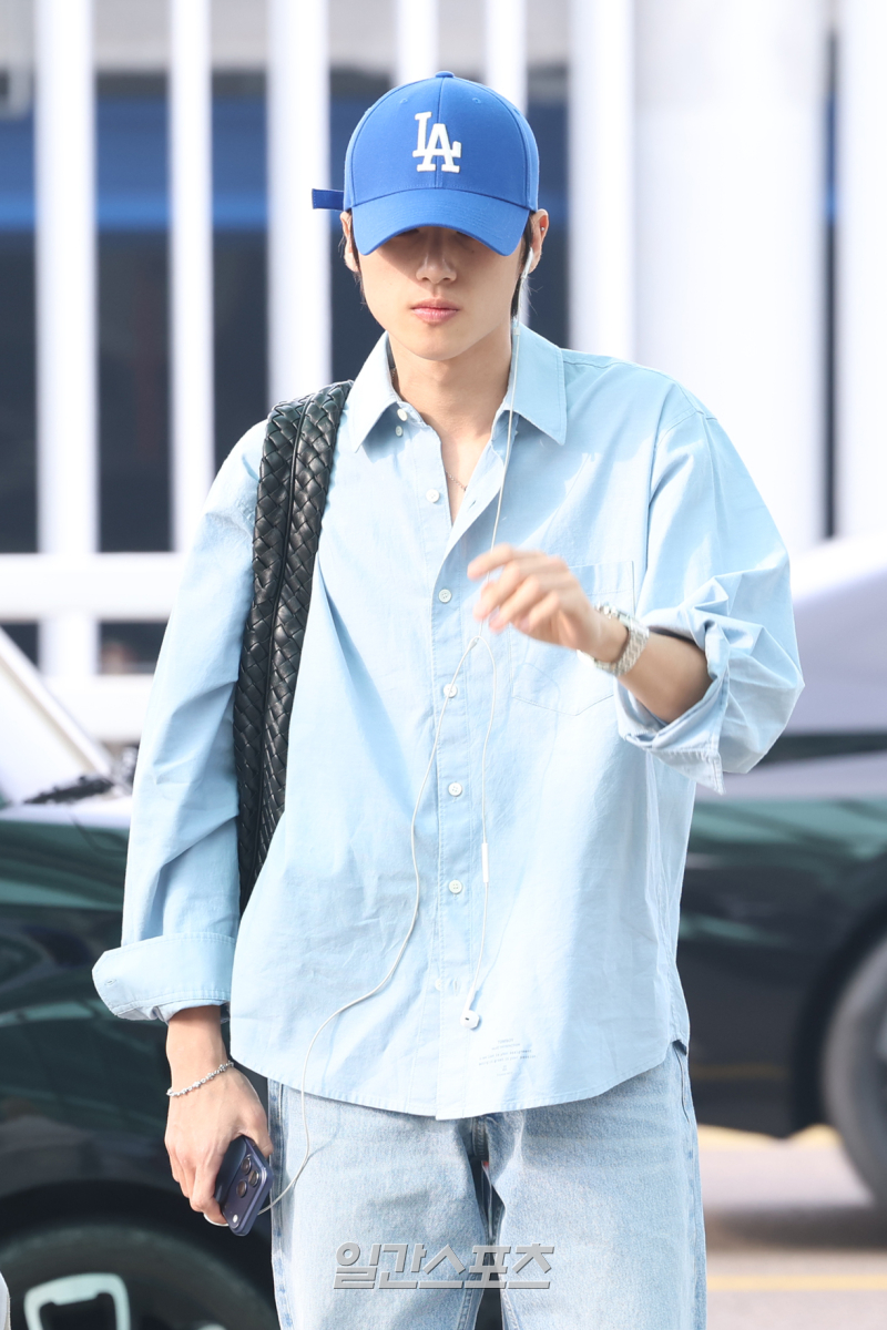 아이돌의 올데이 옷장 tweet media