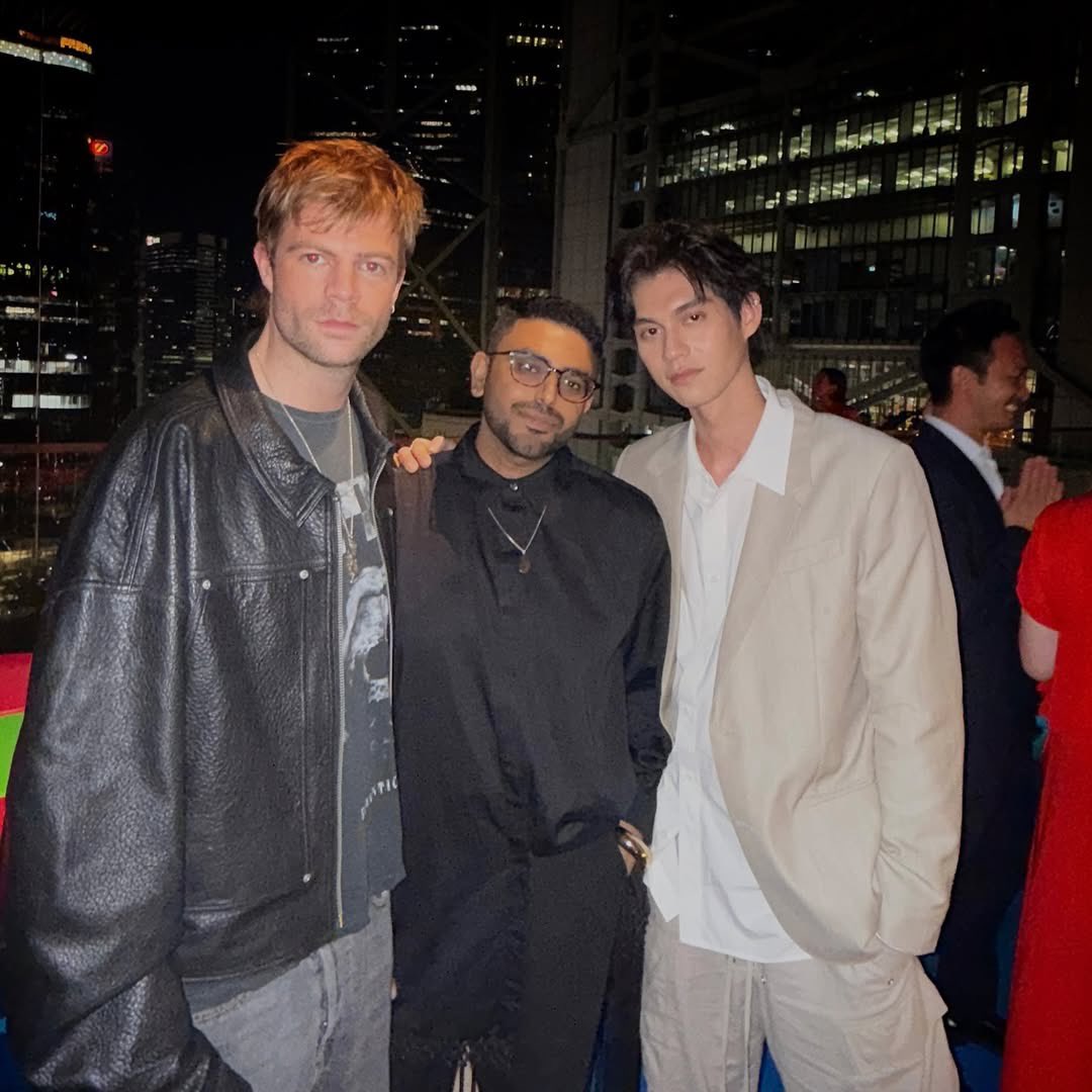 BRIGHT Global Superstar ✨️✨️✨️ tweet media