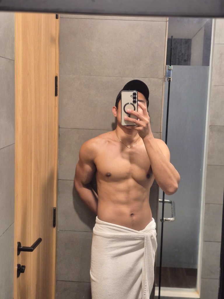 Ghandi 2 tweet media