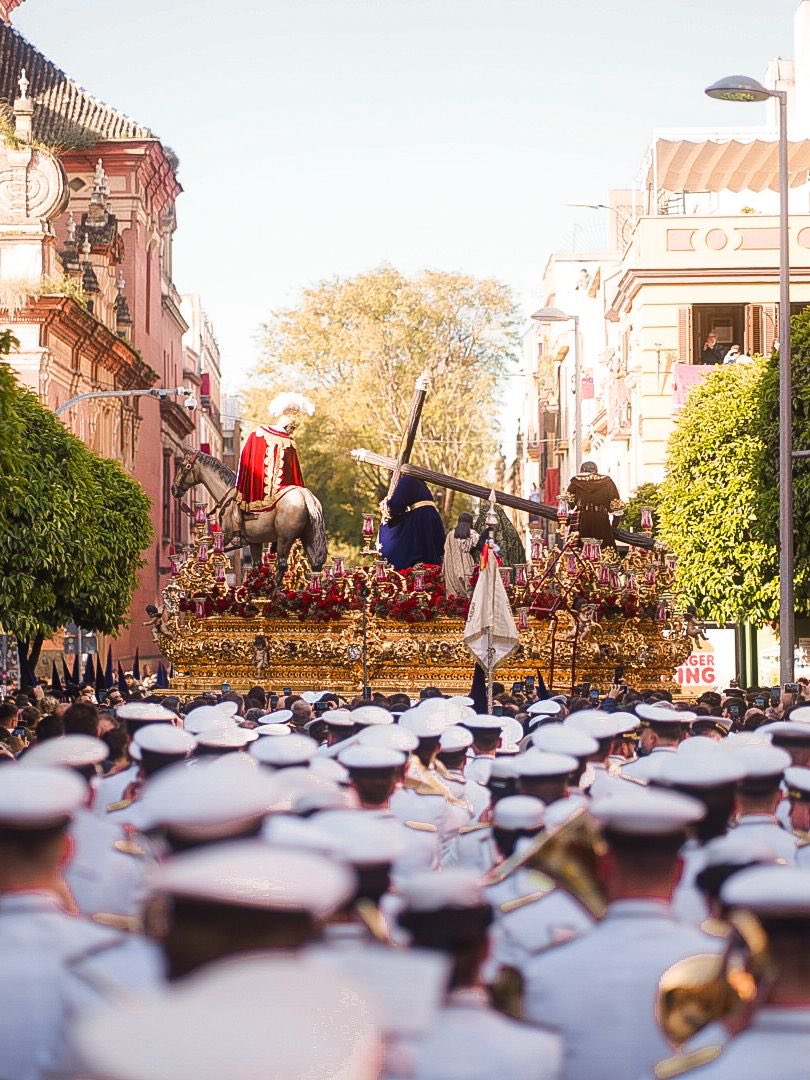 Tres Caídas de Triana tweet media