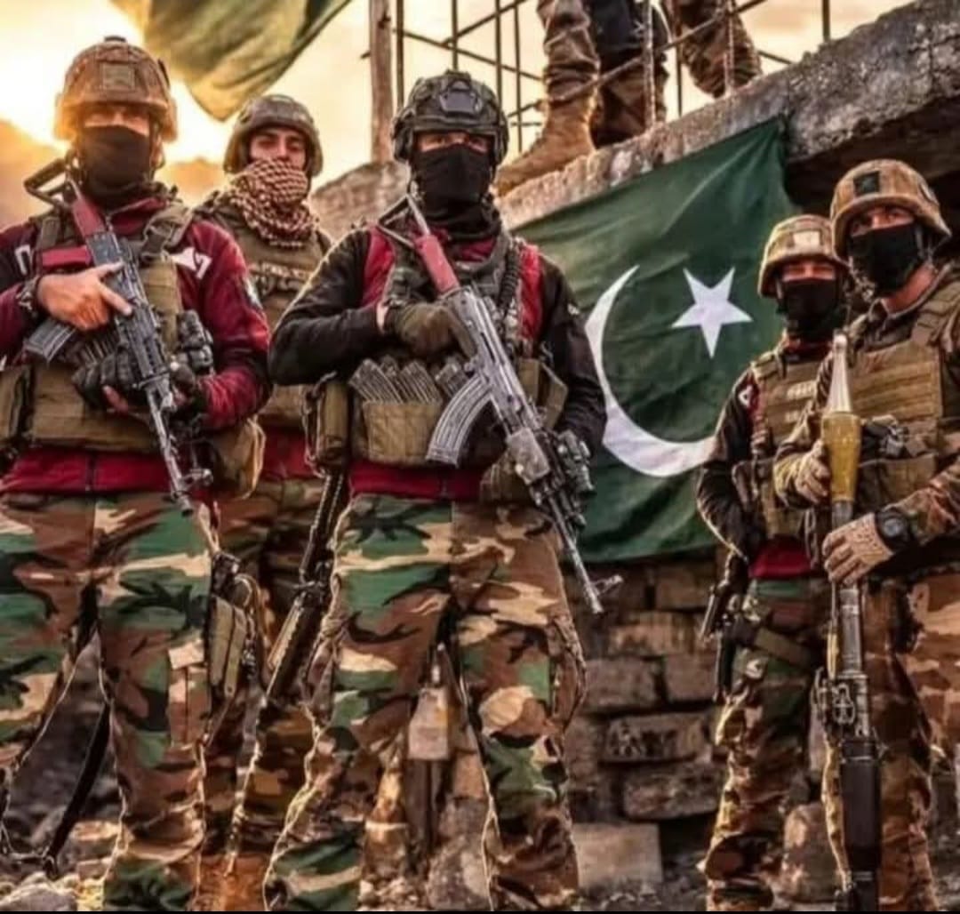 Masoom__kuri's tweet photo. اس چمن کو کبھی صحرا نہیں ہونے دوں گا
مر مٹوں گا مگر ایسا نہیں ہونے دوں گا 
جب تلک بھی میری پلکوں پے دیئیے روشن ہیں 
اپنی نگری میں اندھیرا نہیں ہونے دوں گا

پاکستان ہمیشہ زندہ باد🇵🇰 https://t.co/gDnes3o4I9
