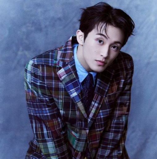 About Music tweet media