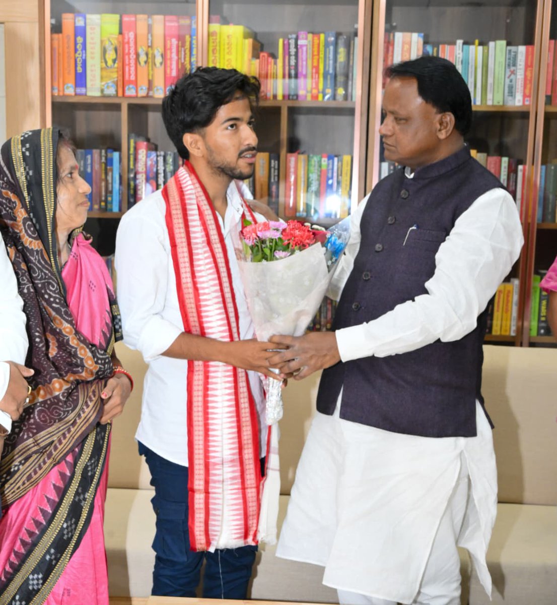 CMO Odisha tweet media