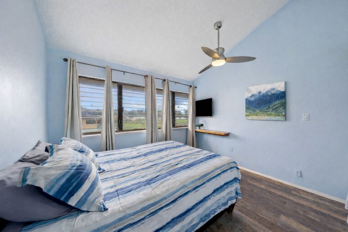 Hawaiʻi Life tweet media