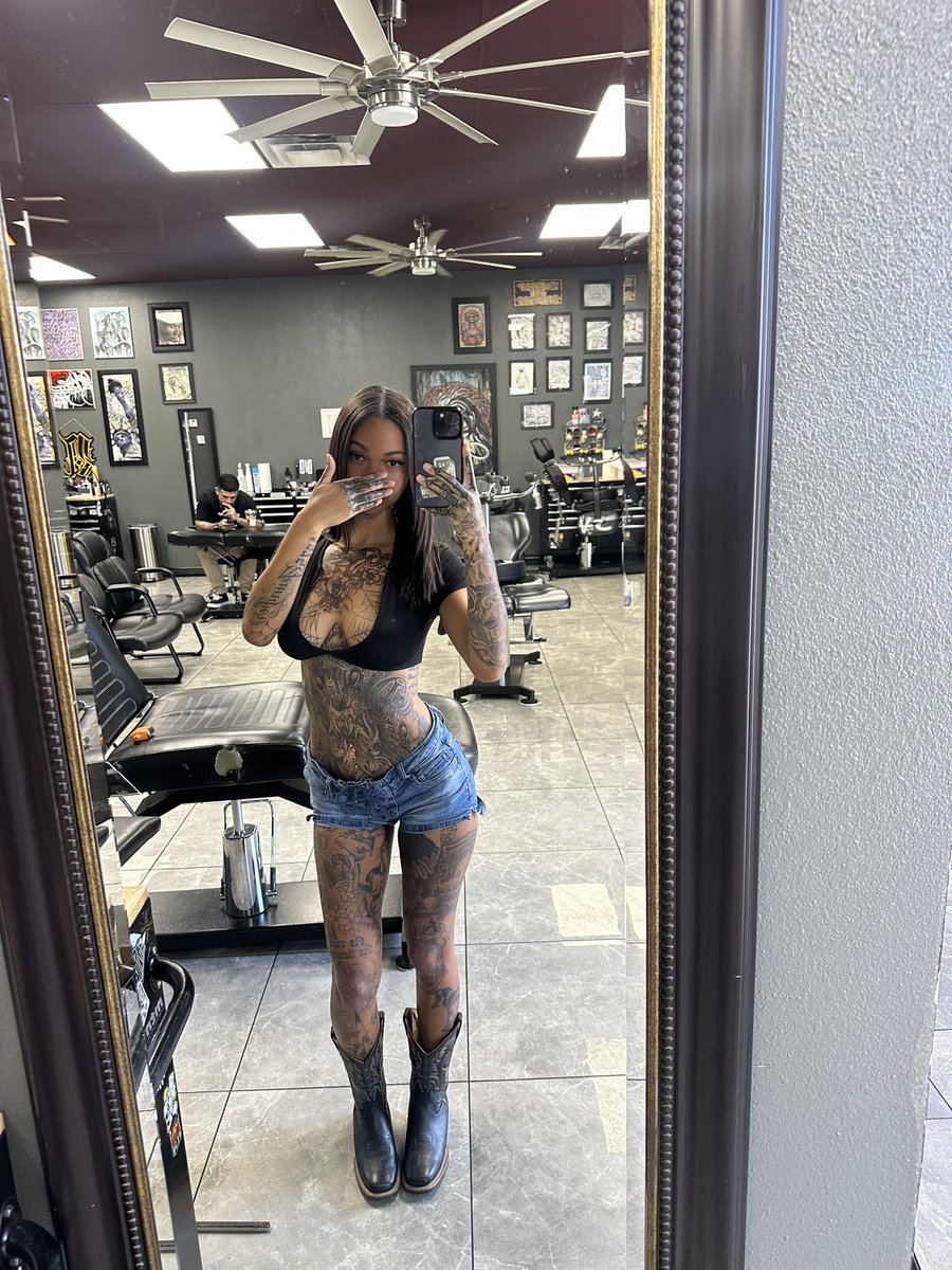 Bianca Simone tweet media