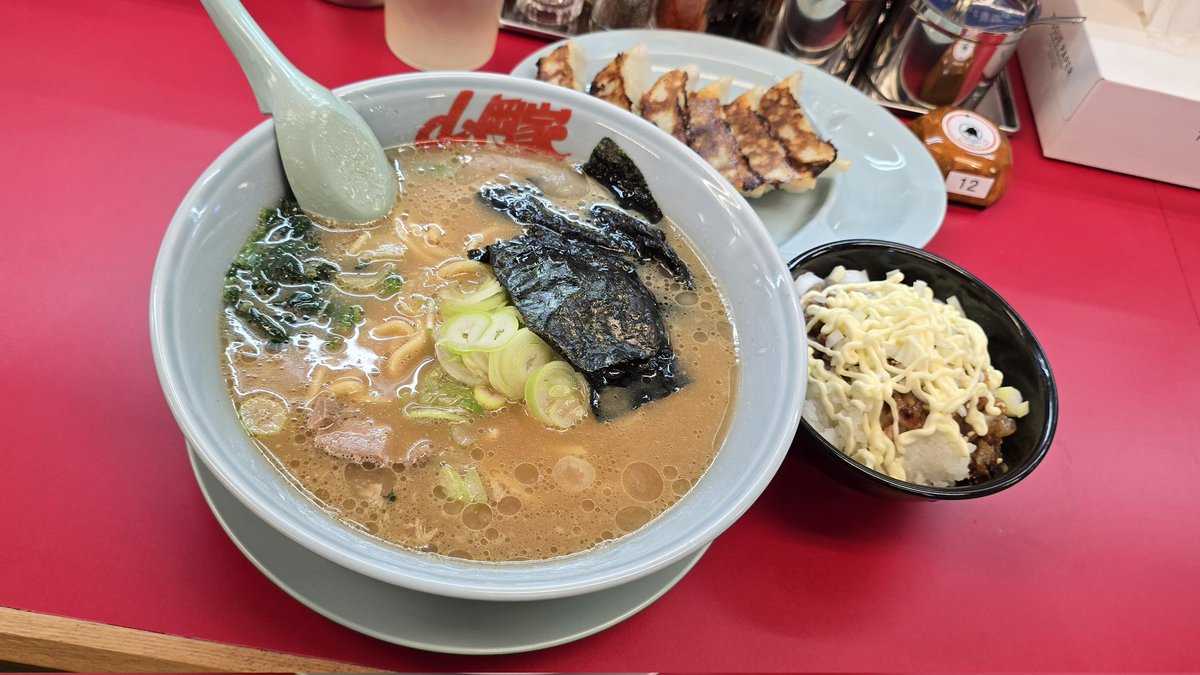 きょー tweet media