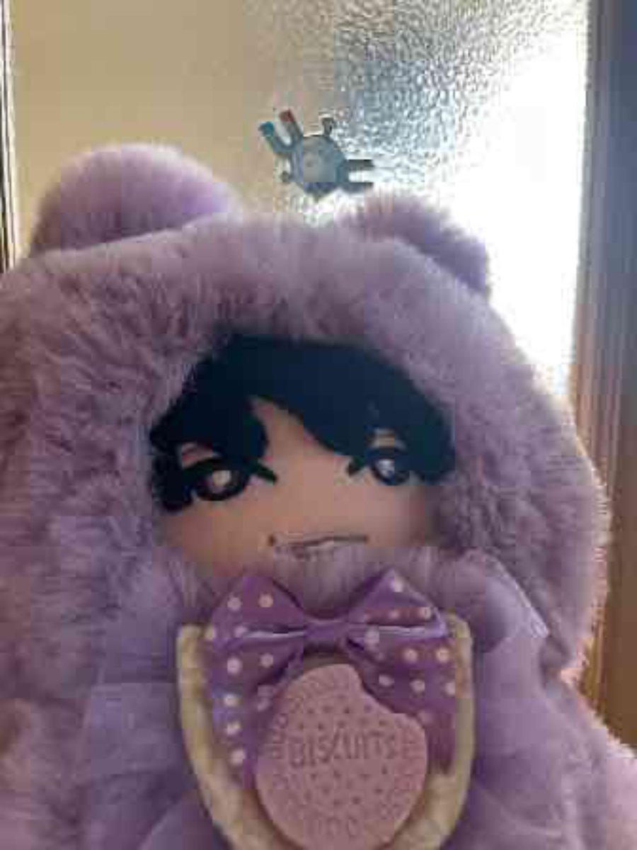 頭抱えちゃってるよ tweet media