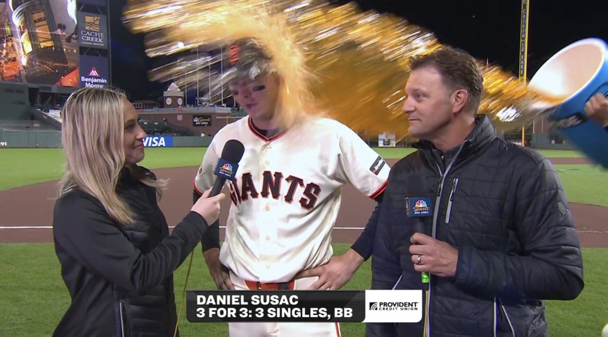 no context giants tweet media