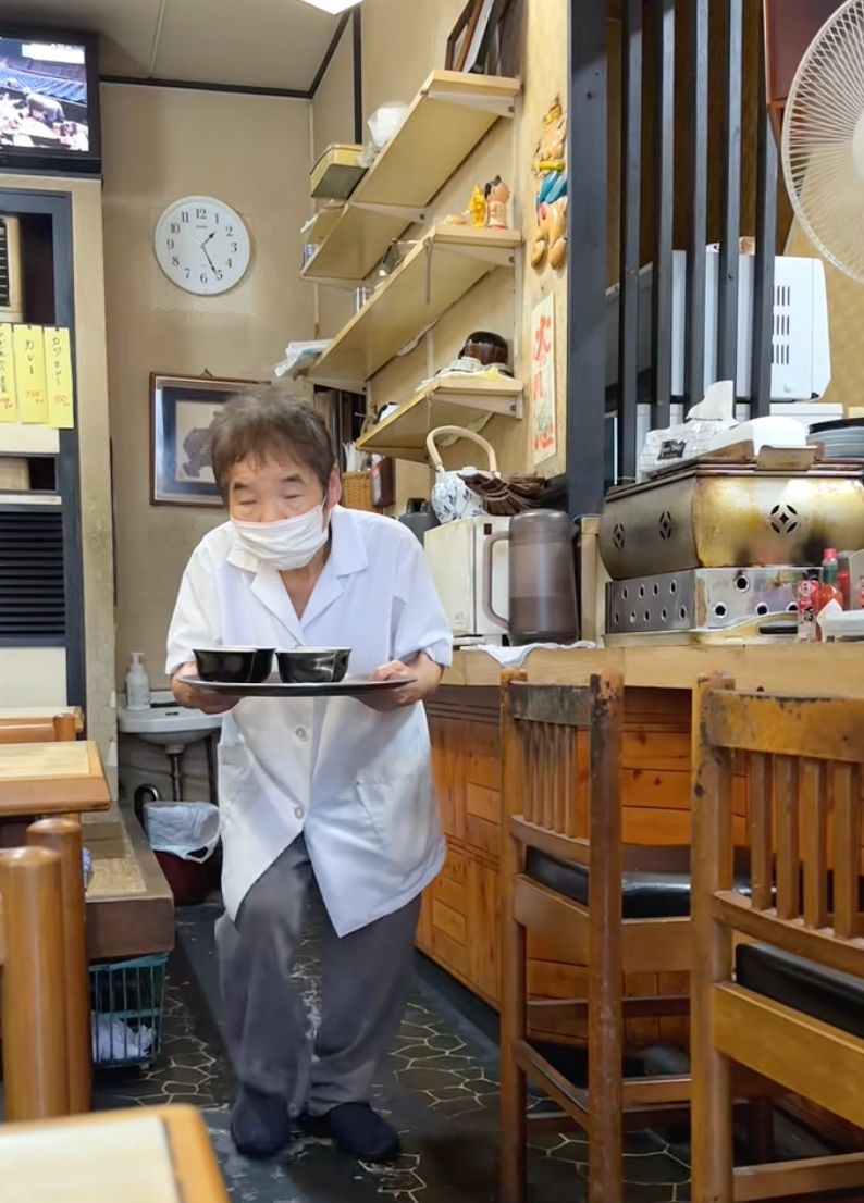 ArigatoTravel's tweet image. If you're craving thick, perfectly fried tonkatsu and happen to be in Nagoya, stop by Tonkatsu Ito. The owner's charm will surely touch your heart and your stomach!  #FRYday #TGIF buff.ly/7AnMsoc