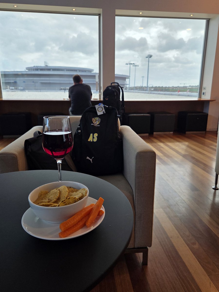 Andrew Sloman tweet media