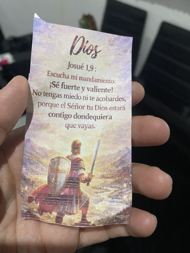 Hoy le entregue mis cargas a Dios y Él en medio de mis lágrimas me regaló esta palabra 🙌🏻❤️‍🩹

Bendito, alabado y adorado sea Jesús en el Santísimo Sacramento del Altar 🙏🏻