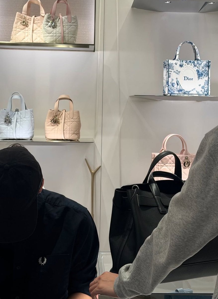 ttx ft.knp 🦆🐰 tweet media