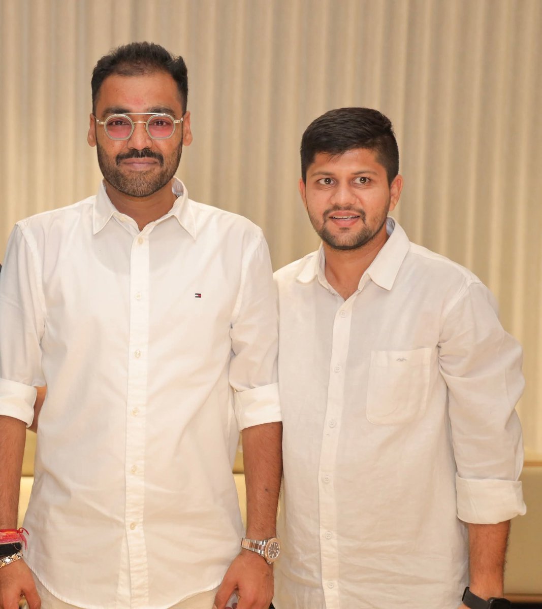 dishankpunamiya's tweet photo. આજે હું જે મુકામે પહોંચ્યો છું તેમાં જેમનો સહયોગ, માર્ગદર્શન અને આશીર્વાદ હંમેશા મળ્યા છે એવા Youth For Gujarat ના પ્રેરણાદાયી પ્રમુખ ભાઈશ્રી Jiignesh Paatil જીને જન્મદિવસની હાર્દિક શુભેચ્છાઓ. 🎉
@JiigneshPaatil https://t.co/xgipDuSpsp
