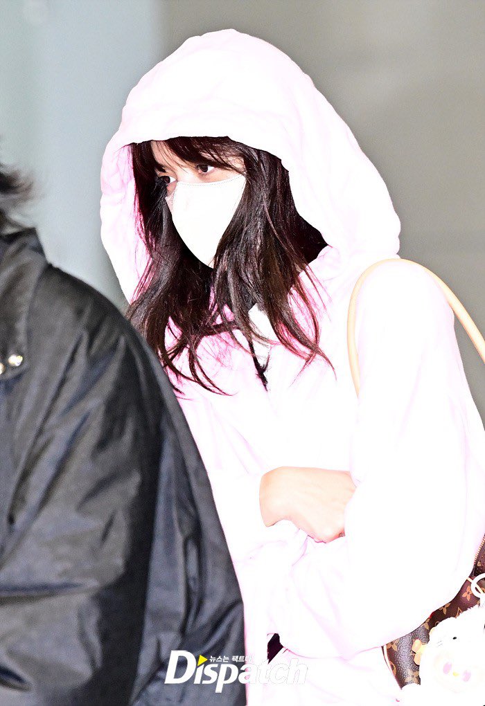 LISANATIONS tweet media