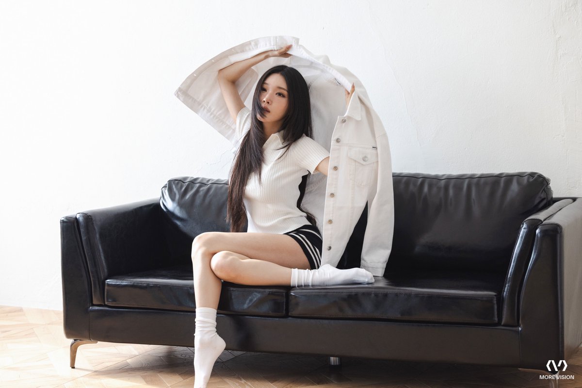 청하 CHUNGHA tweet media