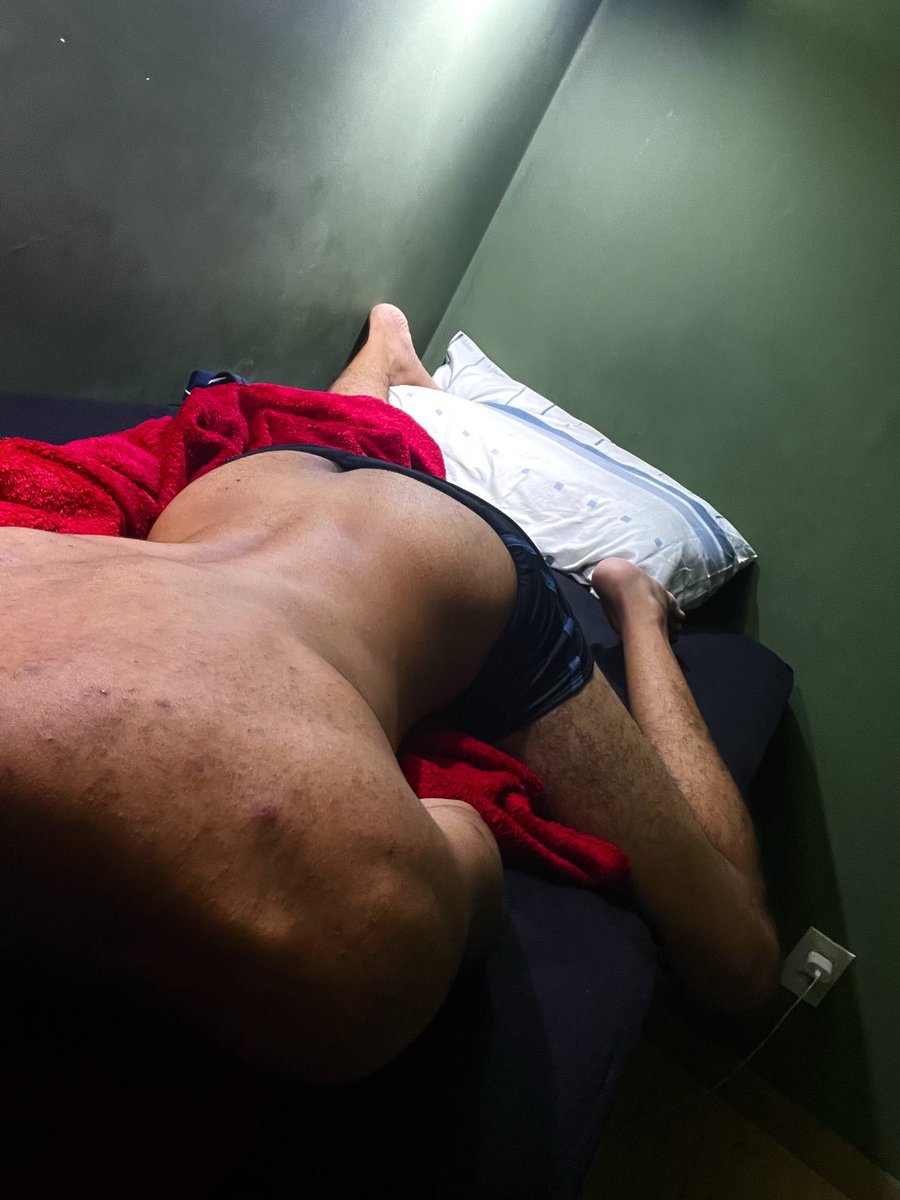 dvpastore's tweet photo. algm mlk pra brotheragem ae? mostro td

#brotheragemheteroㅤㅤㅤ
#brotheragem
#PINTOSAWARDSㅤㅤ
#PINTOAWARDS
#novinhodopirocão
#TROCONUDS
#BRODERAGEMㅤㅤ 
#BUNDASAWARDS https://t.co/00jnFWrZ7b