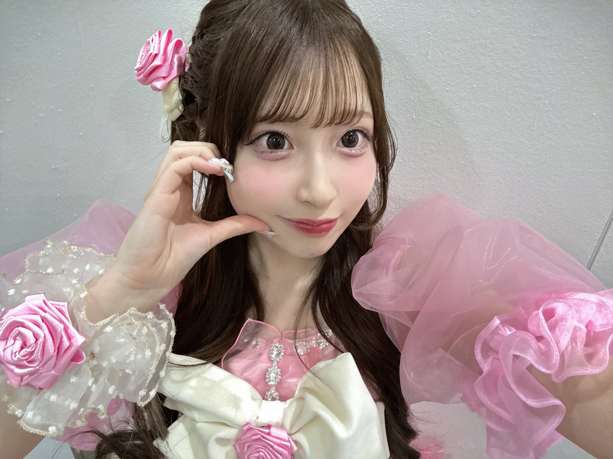 miu tweet media