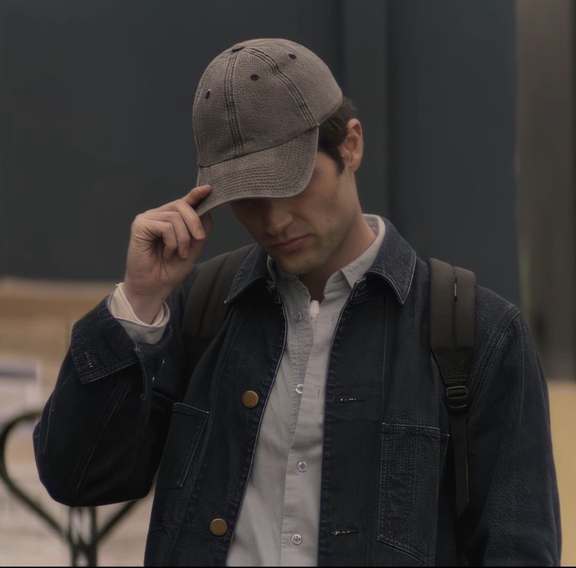 antiquences's tweet image. Yo creo que todos menos Blair, porque soy chico, pero si eso dice Pinterest le creeré. Aunque yo también tiro odio cuando en realidad ando enamorado.