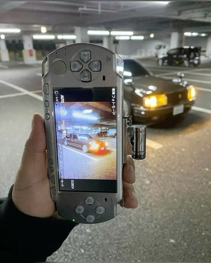 Video Games tweet media