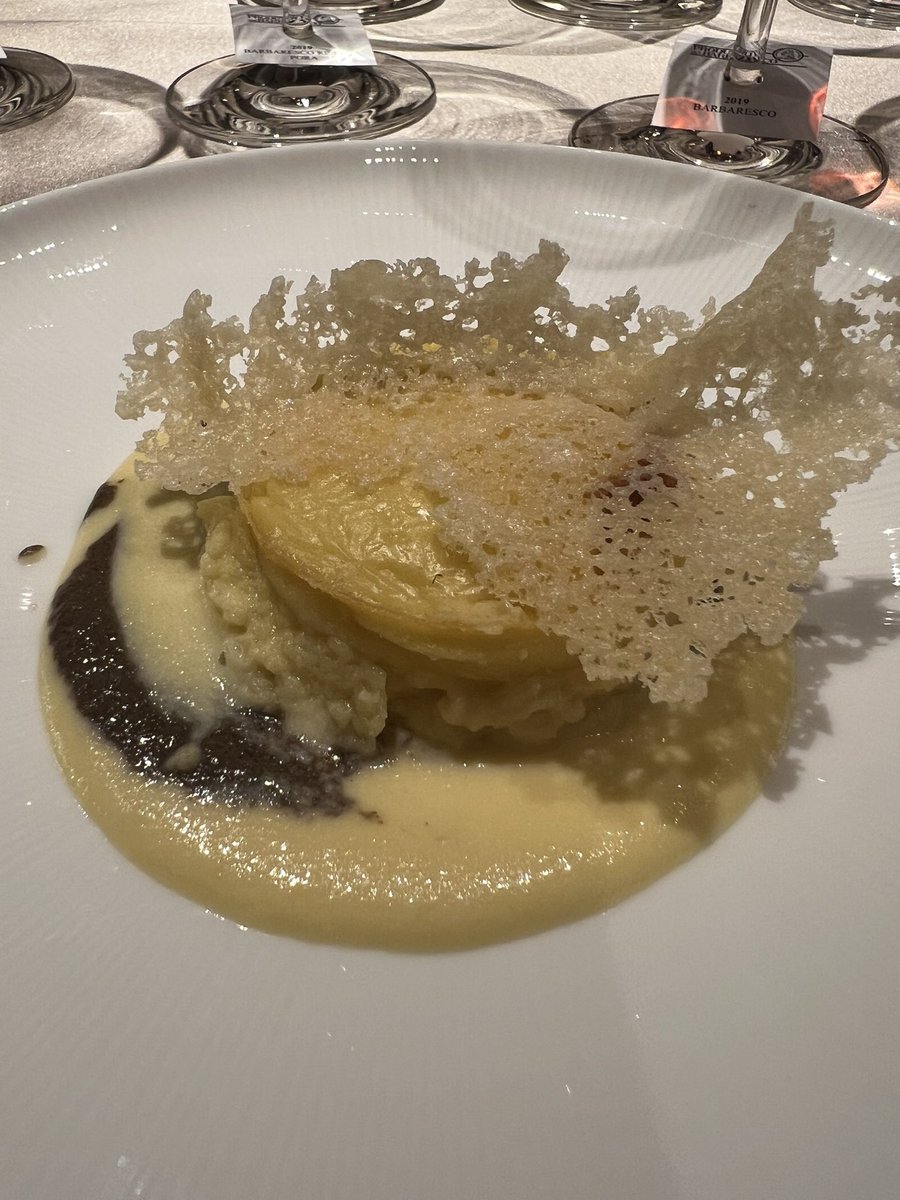 （ゆ）ゴールデン街出窓 tweet media