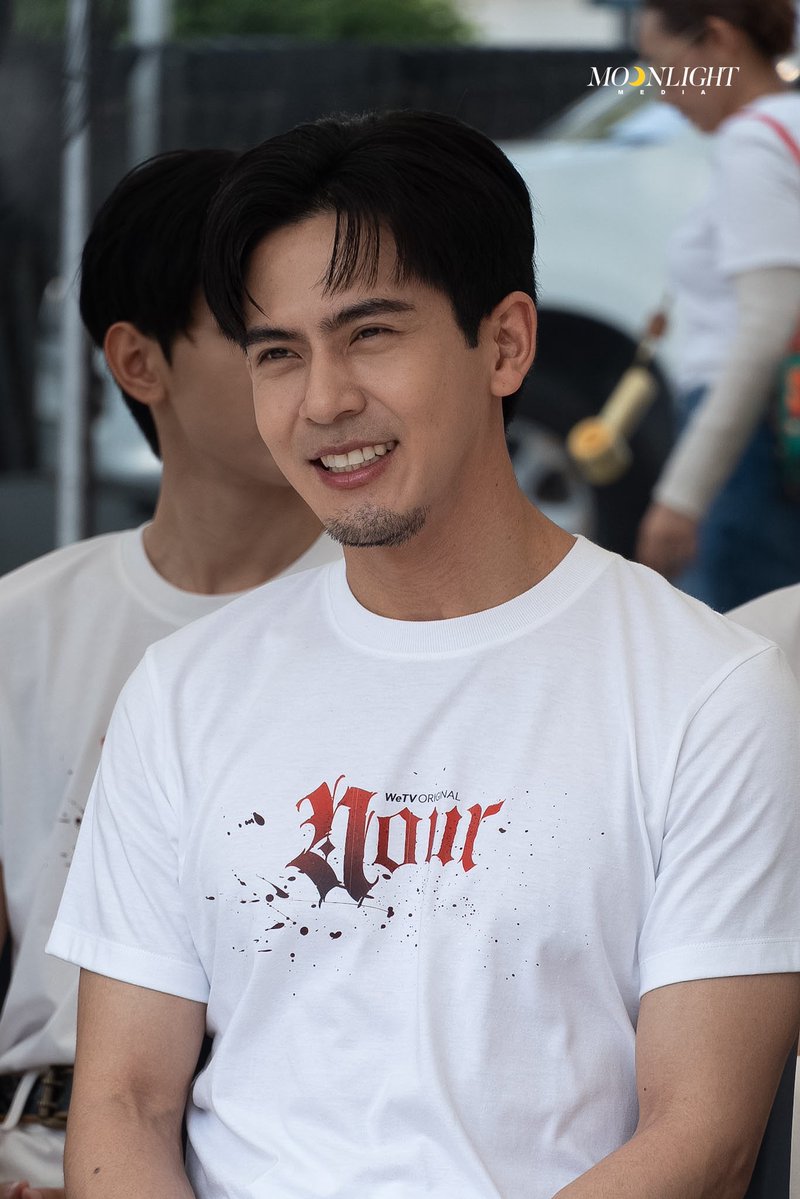 MOONLIGHT MEDIA tweet media