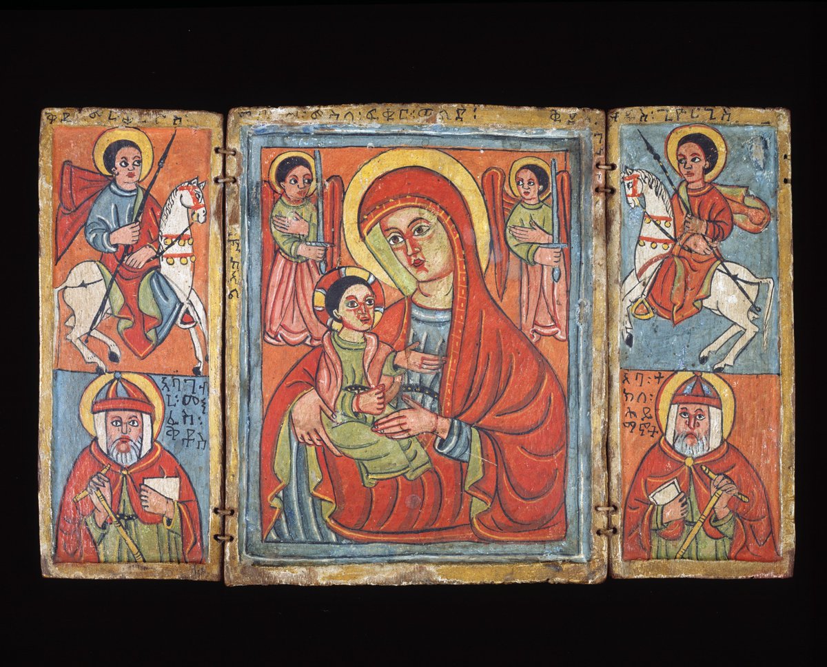 AfricanObjects tweet media