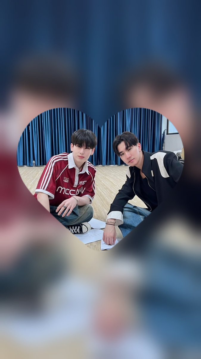 Santy 🐰 tweet media