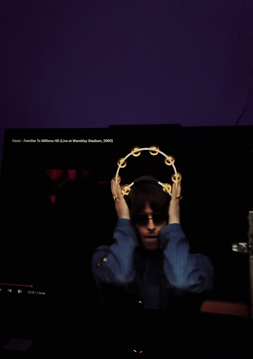 En la vacación me voy a dedicar a ver conciertos de mis bandas favoritas #oasis #wembley