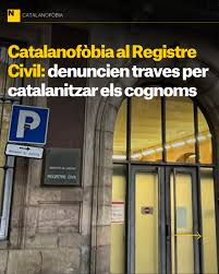 GenisMayola's tweet image. 3075 dies d’exili, mentre la negativa del Registre Civil a inscriure un cognom en català, és un símptoma més de la dificultat estructural que tenim els catalans per exercir amb normalitat uns drets lingüístics que, en teoria, haurien d’estar garantits. #República #Independència