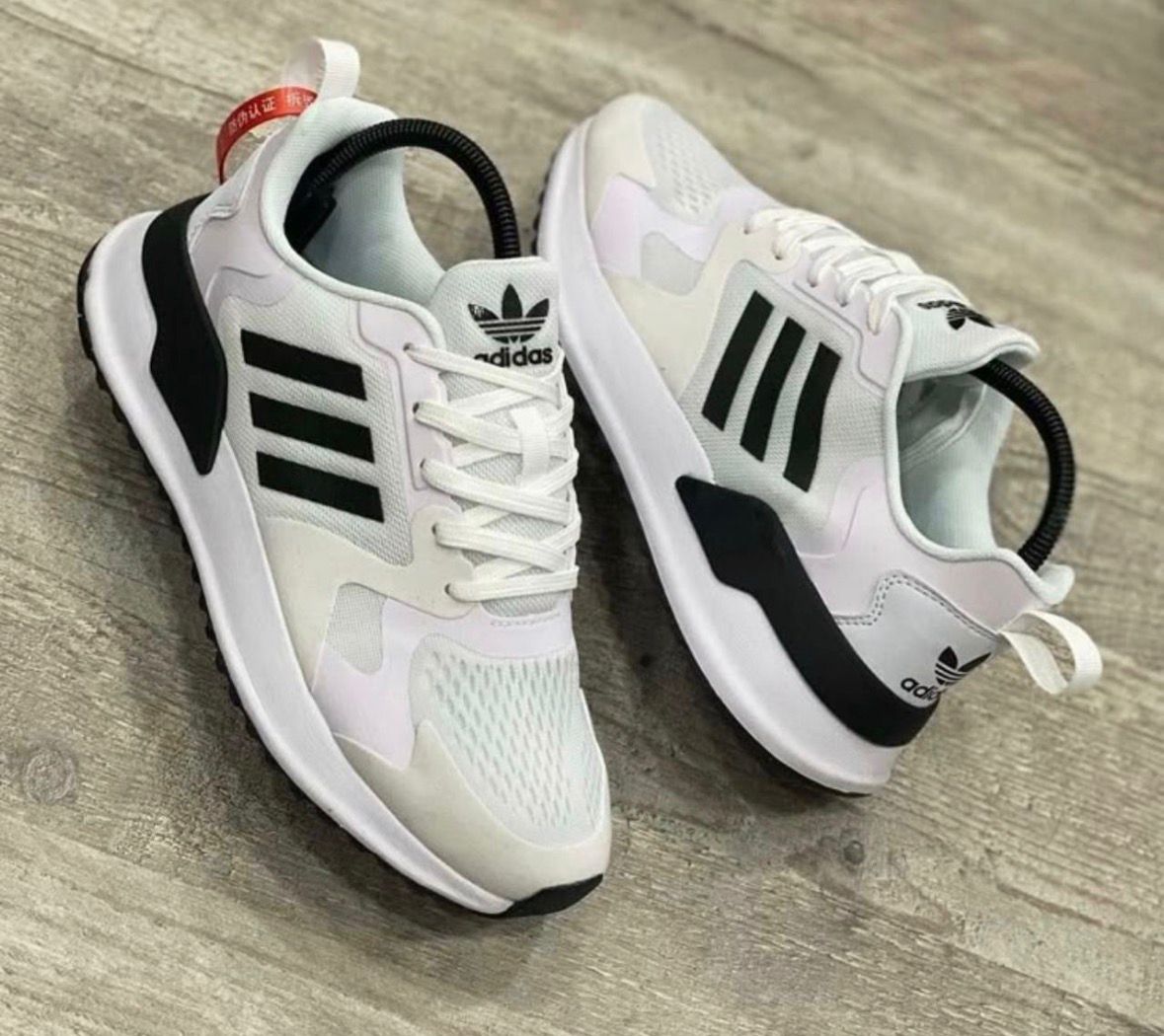 Uncle Paper Luxury Footwear 👟 tweet media