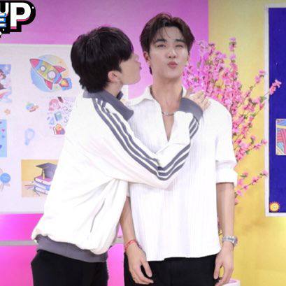 phyu.ppt🖤🤍♥️ tweet media