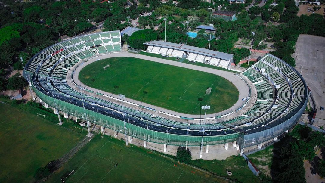 EstadiosFc's tweet photo. ▪️ESTADIO VÍCTOR MANUEL REYNA▪️

⚽️ Cafetaleros de Chiapas
📍 Chiapas, México
⏳ 1982
👥 29,000 espectadores https://t.co/a81HY0gCbV