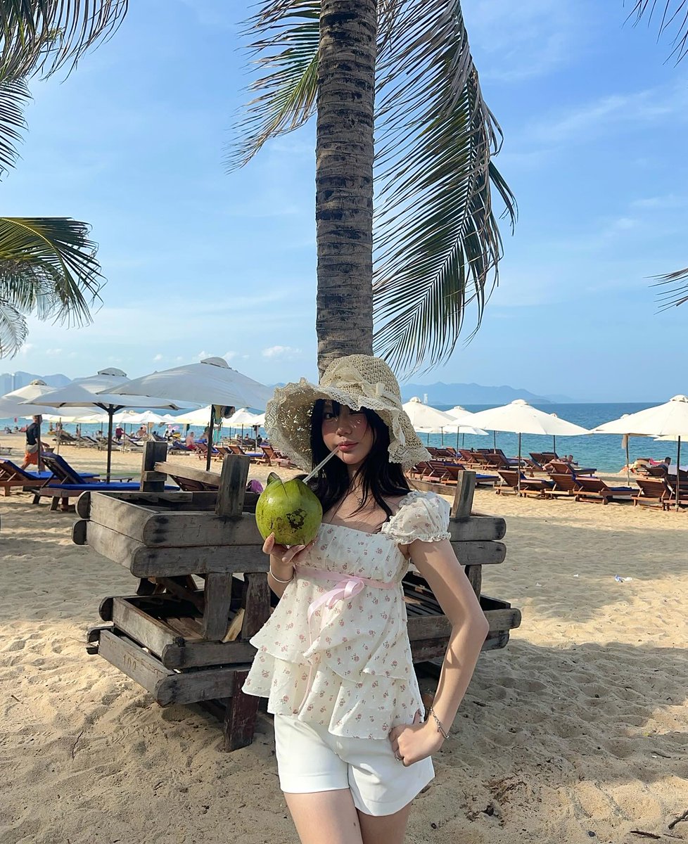 A H M A D tweet media