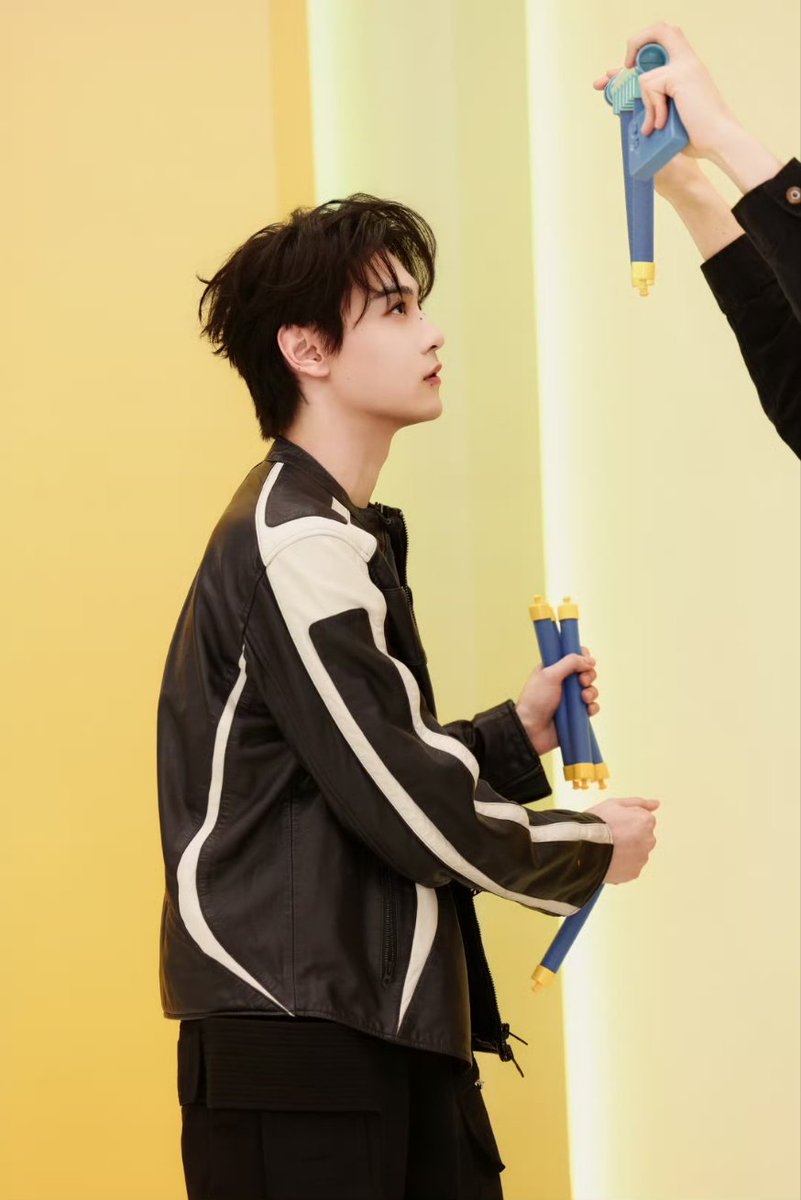 닝닝 💛⚡️☀️ tweet media