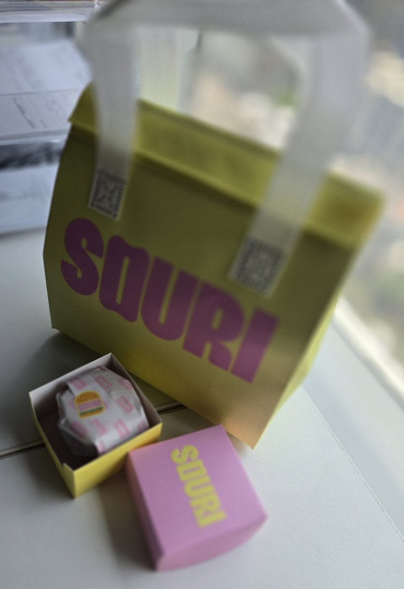 WinwinTheBunny tweet media