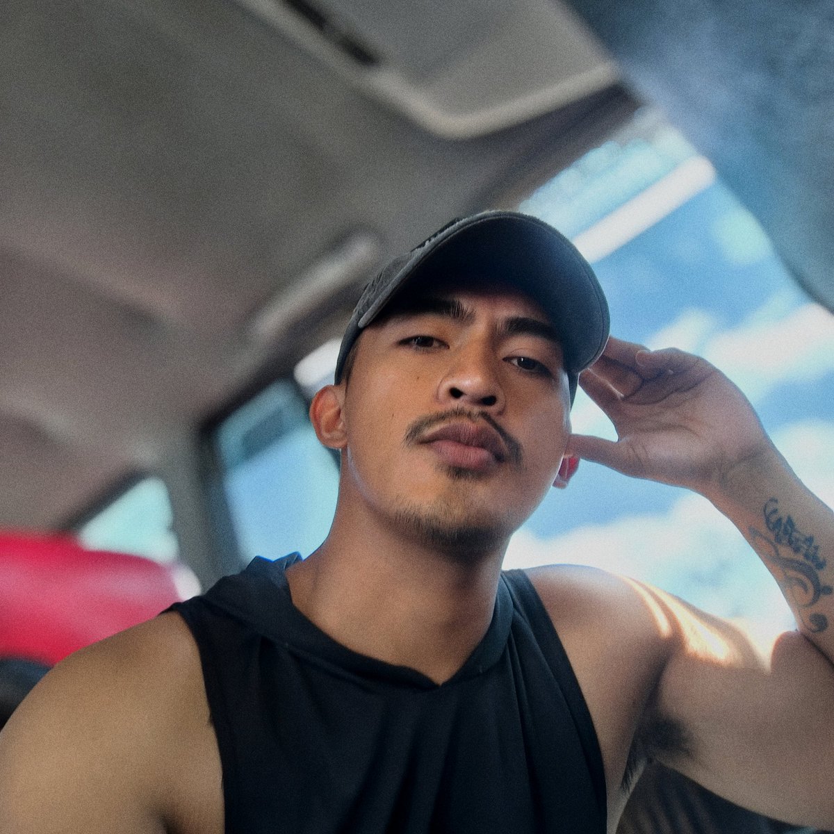 rollyrcoster tweet media