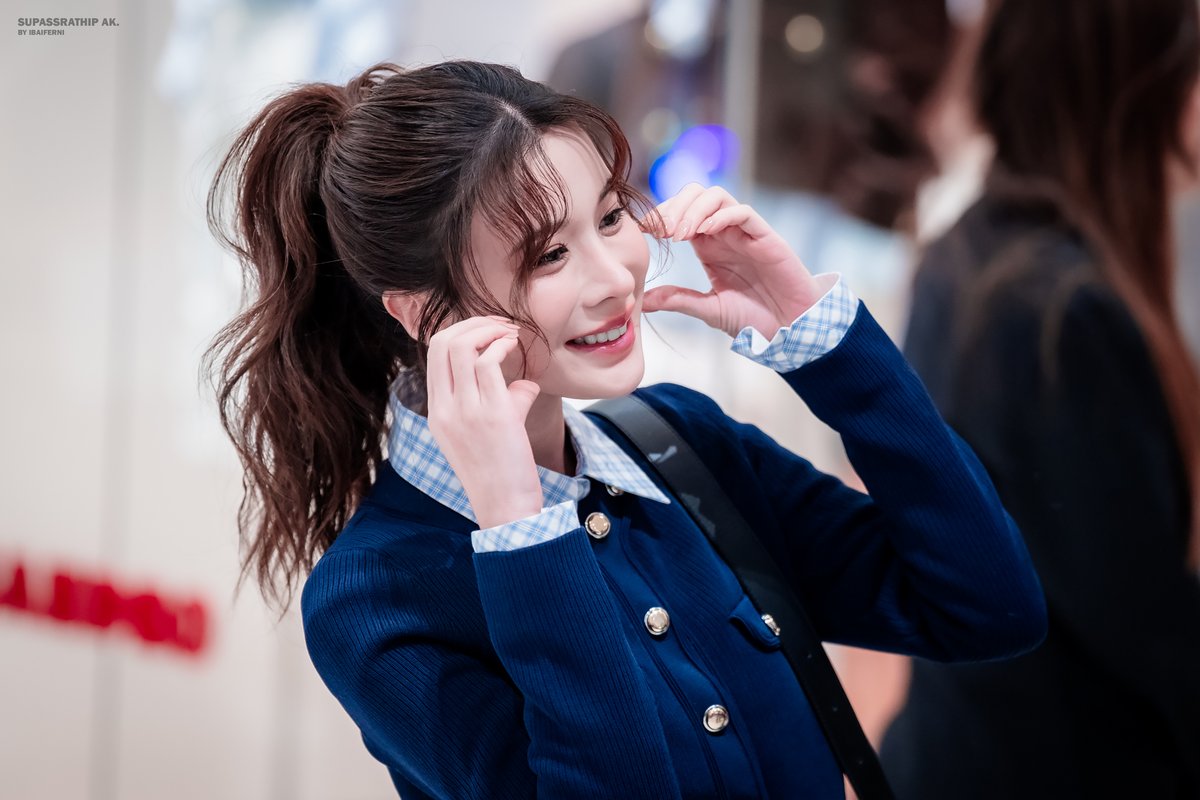 🄱.🄵🄴🅁🄽 💫 tweet media