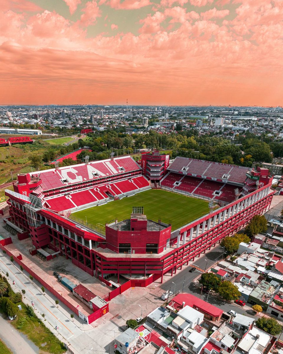 EstadiosFc's tweet photo. ◾ESTADIO LIBERTADORES DE AMERICA-RICARDO ENRIQUE BOCHINI◾

⚽ CA Independiente
📍 Buenos Aires, Argentina
⏳ 28 octubre 2019 (reconstrucción)
👥 45,000 espectadores https://t.co/IhMtyFLeBd