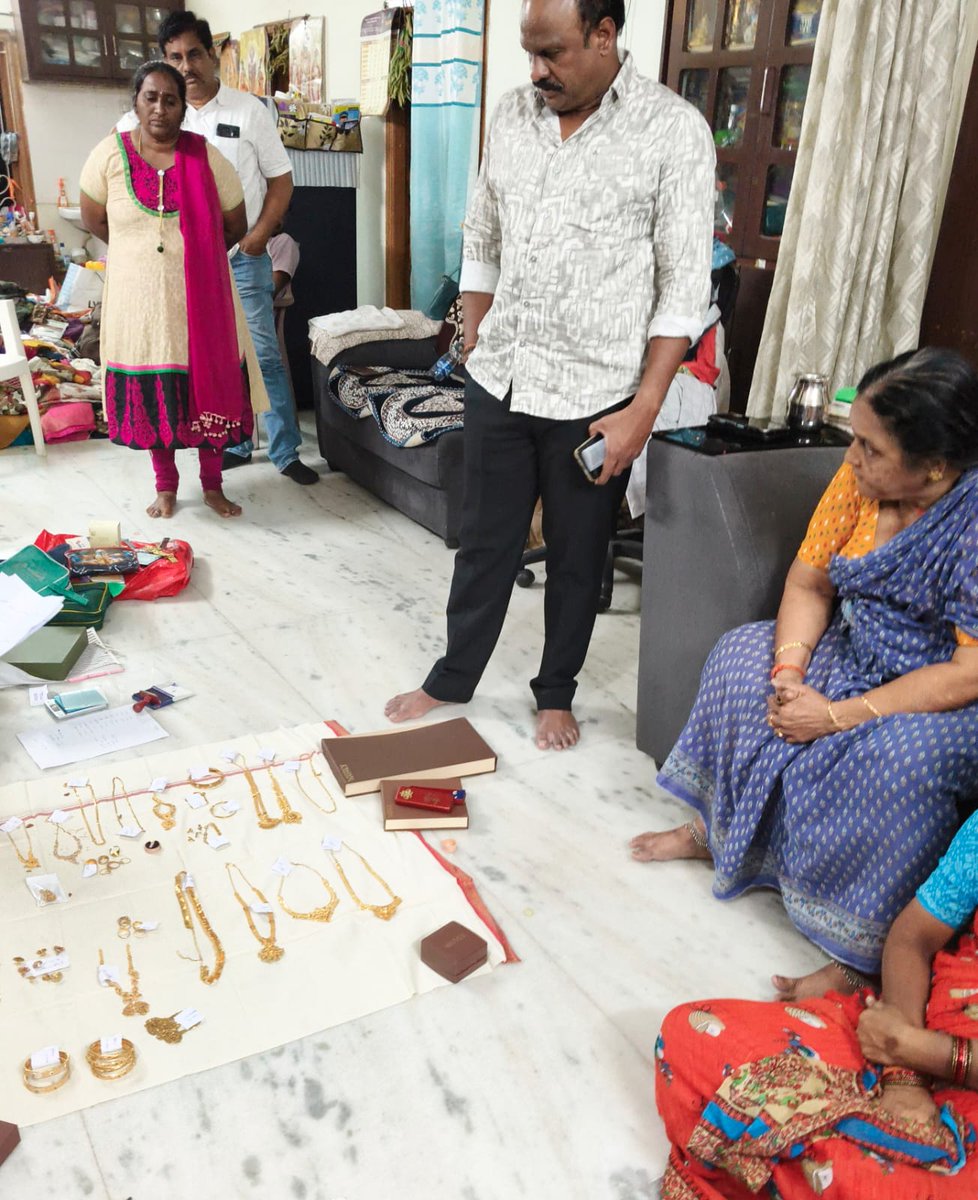 NewsMeter tweet media