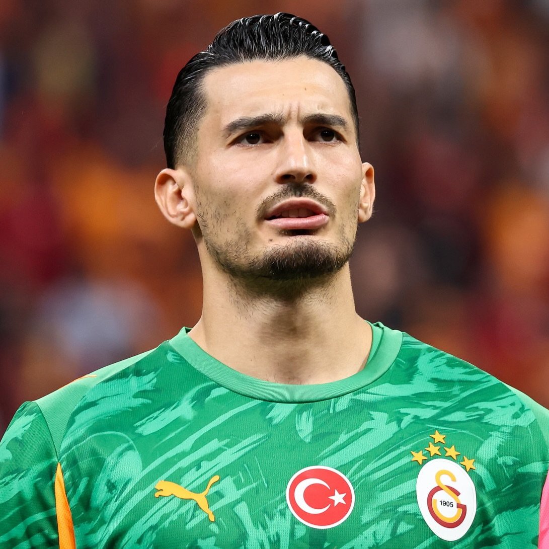 Boşuna Tıklama tweet media