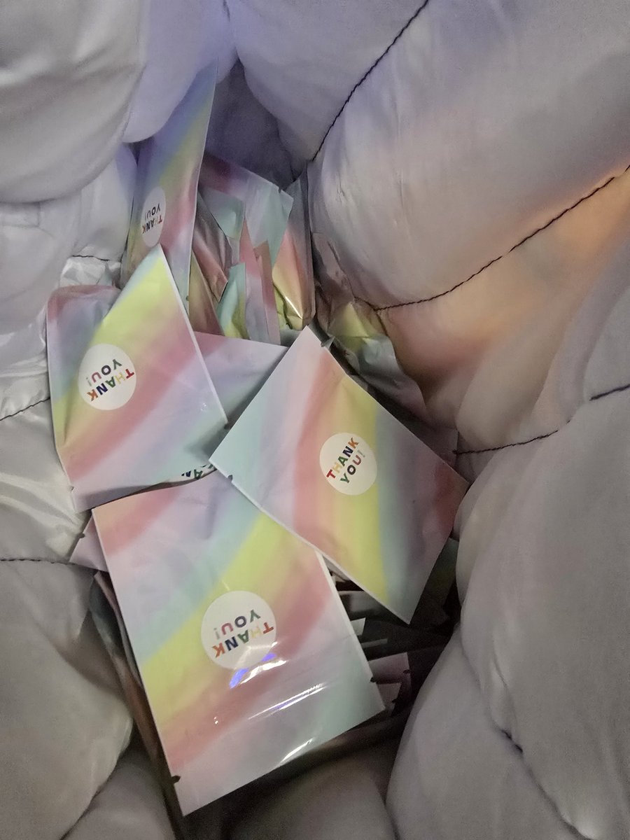 ฉันรู้ว่าเธอจะยิ้มแบบไหน🤗💕 tweet media