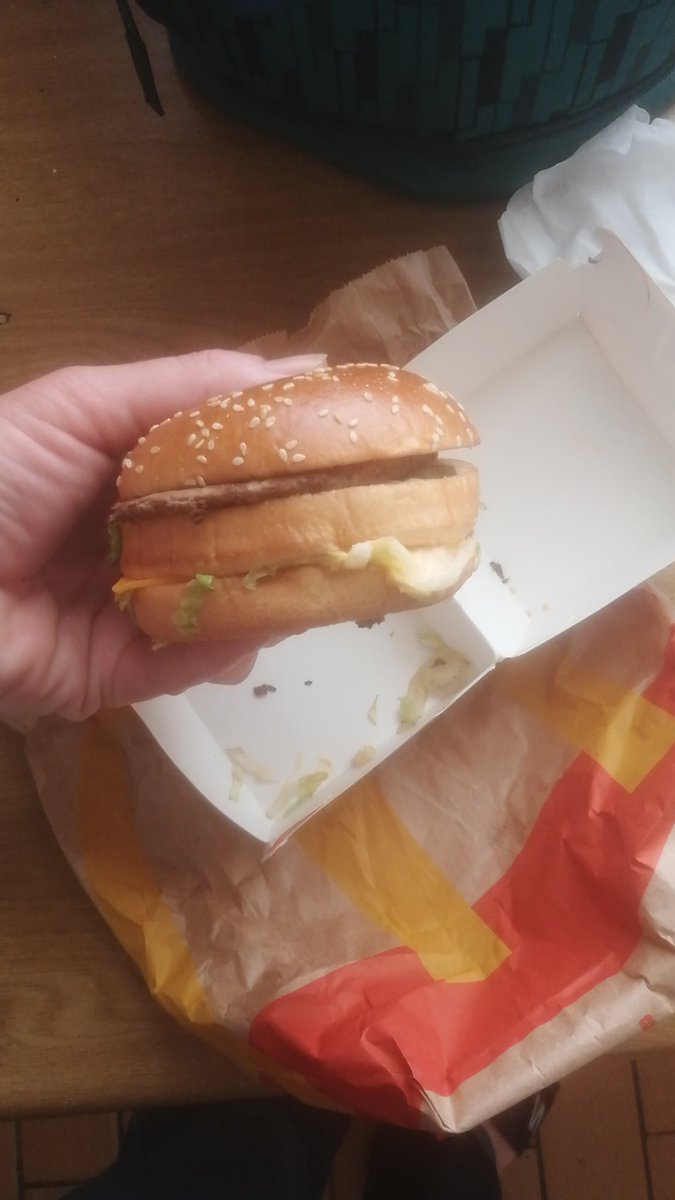 Just Jamie tweet media