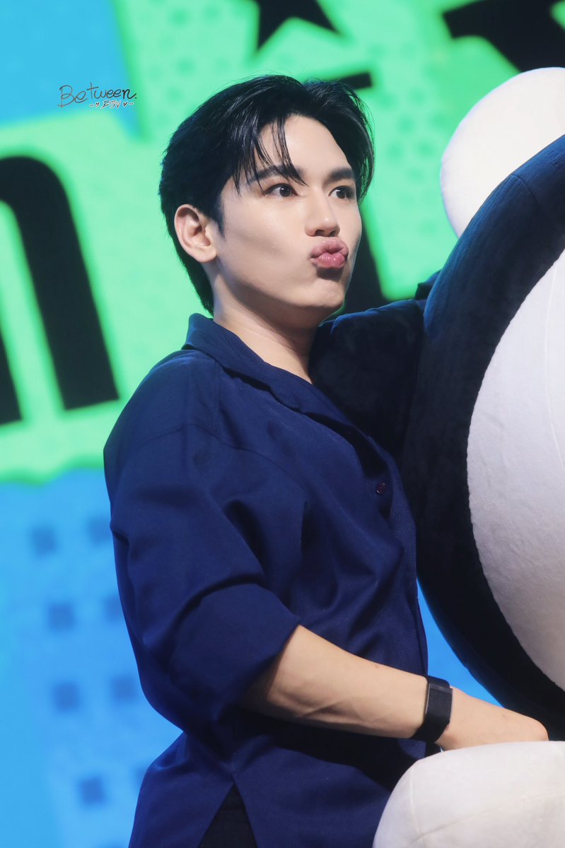 Between_S(pare) tweet media