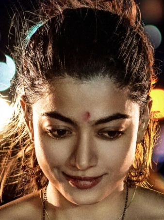 Savita Anushka stan tweet media