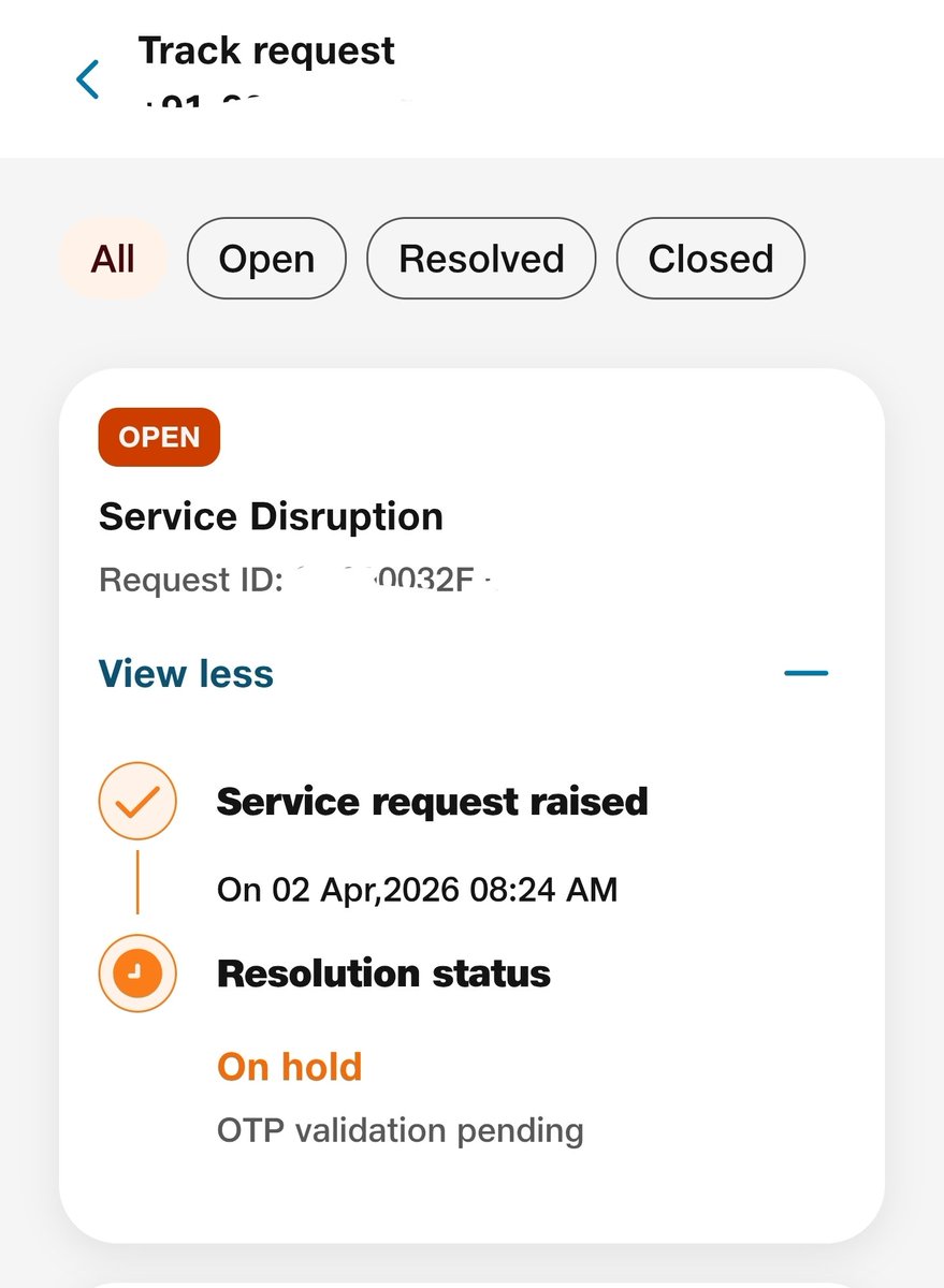 nagarajtg5's tweet photo. @JioCare I'm really frustrated by your service that from yesterday there is internet service disruption, after lodging complaint, no technician has visited to fix this. After calling multiple times, they are asking to reschedule the appointment but god sake nothing is showing. https://t.co/ngY4Rf5BKZ