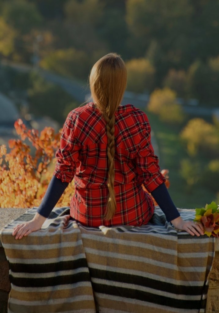 فصبراً جميلاً على أحلامٍ نرتجيها،
فما تأخّر غيثٌ إلا ليزهر الأملُ🥀