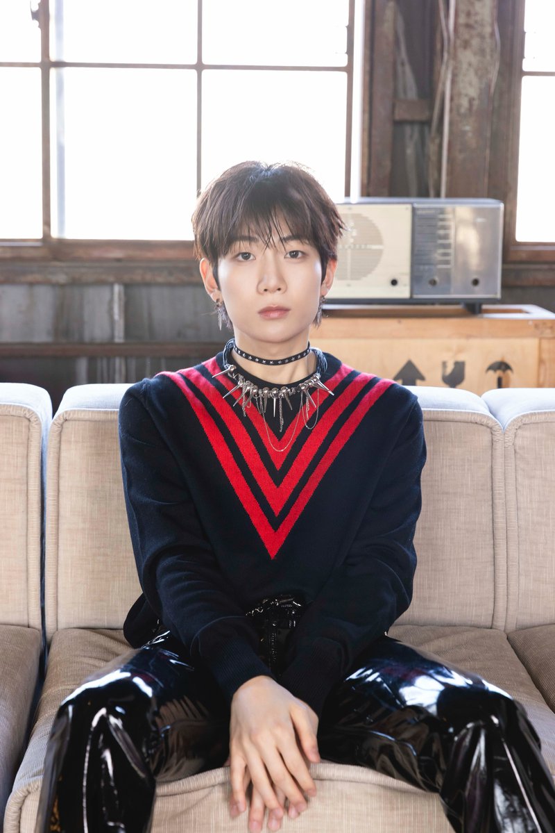 HFU_official's tweet image. [💌] #COMPASS 注目ポイント by #TAEMIN

少し立ち止まっても大丈夫。明日が不安でも大丈夫。
遠回りしても大丈夫だよ！！ 一緒なら、どこへでも行けそうだ。

잠시 멈춰도 괜찮아
내일에 대한 물음표가 있어도 괜찮아
멀리 돌아가도 괜찮아!! 너와 함께라면 어디든 갈 수 있을 것 같아